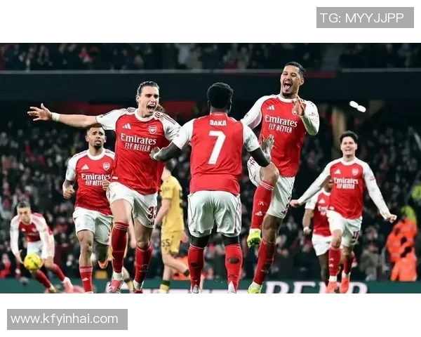 国王杯激战波尔图大胜曼联乌龙球引发全场狂欢与转会热议