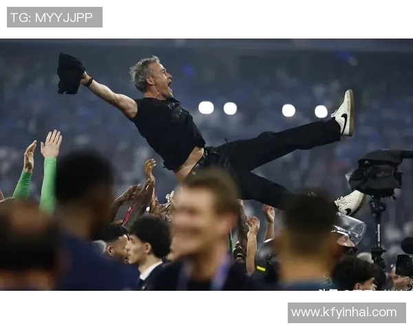 巴黎圣日耳曼逆转国米绝杀瞬间引发全场狂欢赛后深度解析