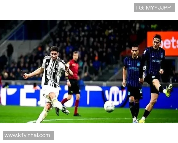 友谊赛精彩对决里昂逆转国米引发争议判罚全场沸腾